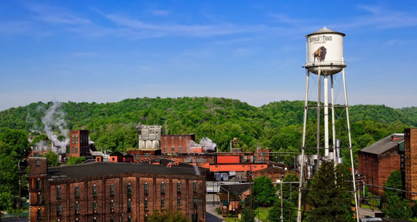 {"alt" => "Buffalo Trace"}