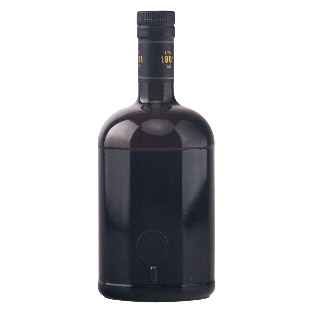 A dark glass bottle with a black screw cap and a gold neck label reading '1881' and 'SLAVIA', shown against a plain white background.