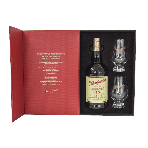 Glenfarclas 15-Year-Old gift pack with two Glencairn glasses, available at Whisky Estate, offers a rich, sherry-matured single malt with the perfect glassware for an enhanced tasting experience.