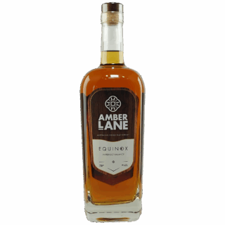 A stand alone bottle of the Amber Lane Equinox Single Malt Whisky